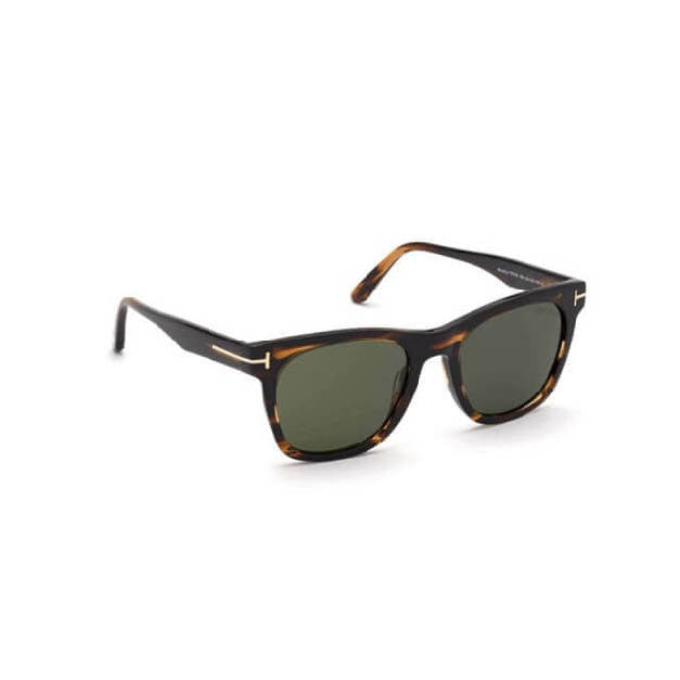 A square acetate frame which comes in a dark havana colour with green lenses. Right sideview.